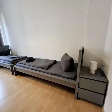Altbauwohnung Direkt An Der Karli Mit Balkon - Netflix Inklusive Leipzig Dış mekan fotoğraf