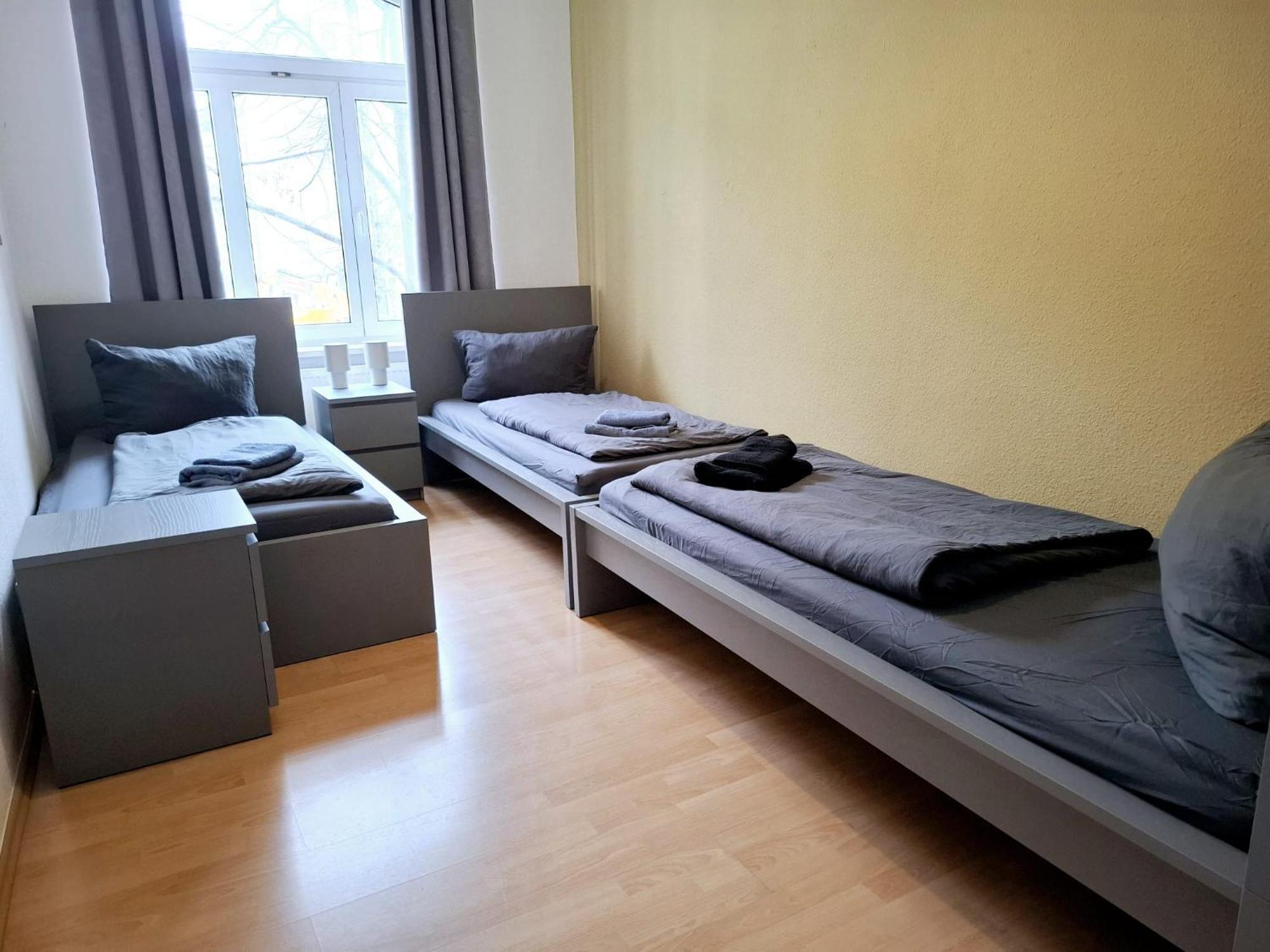 Altbauwohnung Direkt An Der Karli Mit Balkon - Netflix Inklusive Leipzig Dış mekan fotoğraf