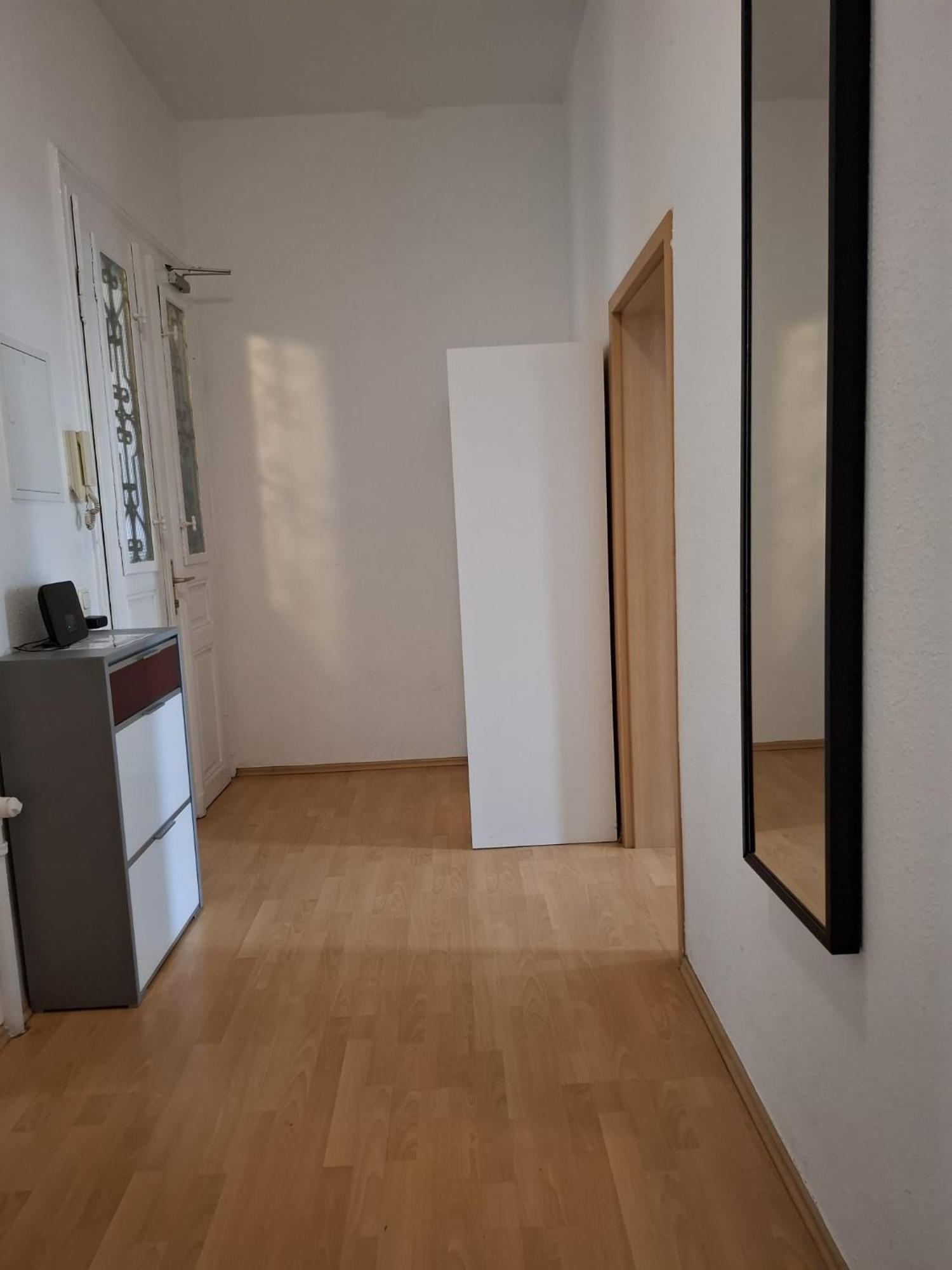 Altbauwohnung Direkt An Der Karli Mit Balkon - Netflix Inklusive Leipzig Dış mekan fotoğraf